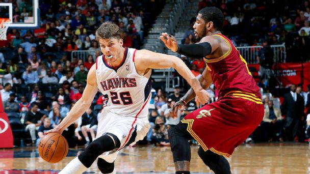 Kyle Korver, Kyrie Irving