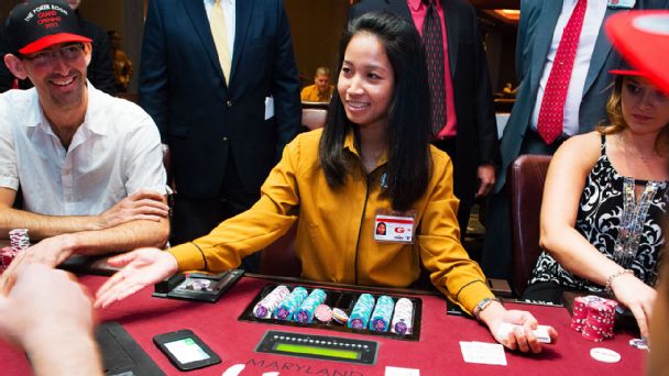 Poker Dealer