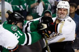 Antoine Roussel, Ryan Getzlaf
