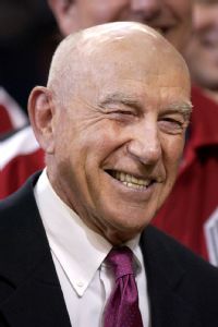 Ramsay, who coached Blazers to '77 title, dies