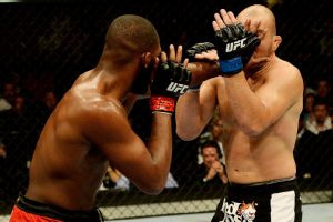 Jone Jones, Glover Teixeira