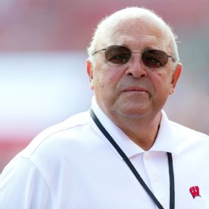 Barry Alvarez