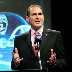 Larry Scott