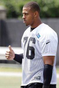 Hardy, Panthers block out distractions
