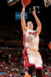 Justin Hamilton