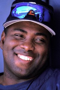 mlb_g_gwynn_kh_200x300.jpg