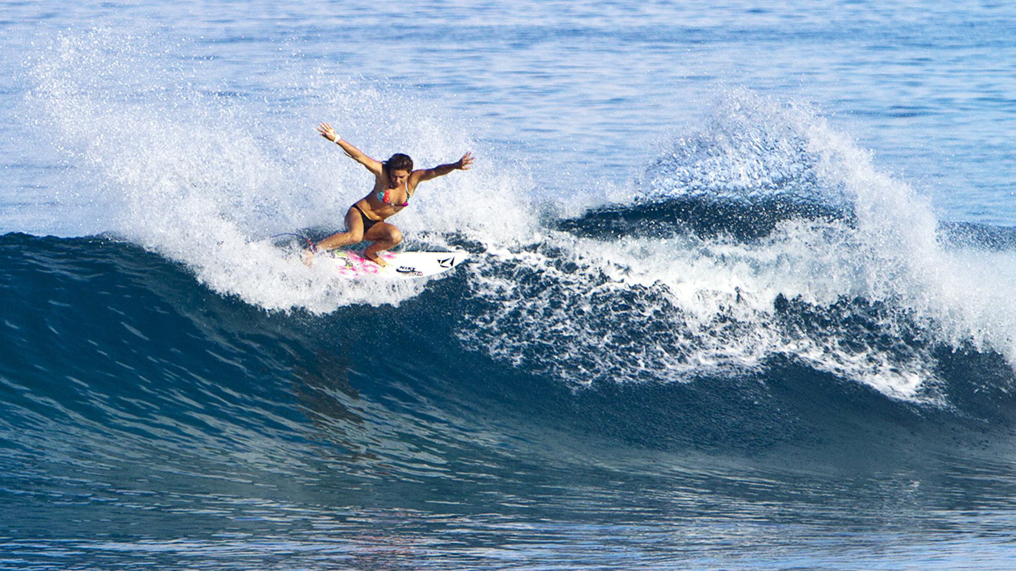 Behind the scenes: Coco Ho surfs naked for ESPNs The Body 