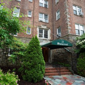 The Stonecrest Apartments