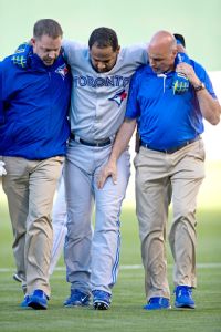 Blue Jays' Encarnacion out at least 2 weeks