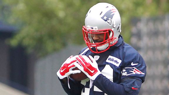 Darrelle Revis