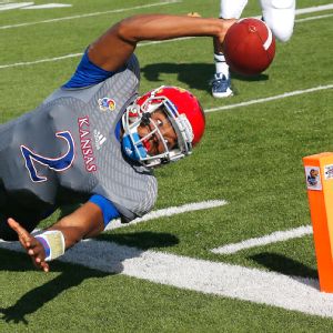 Montell Cozart