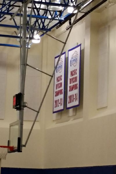 Los Angeles Clippers Won t Hang Division Title Banners At Staples Center