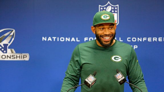 Julius Peppers