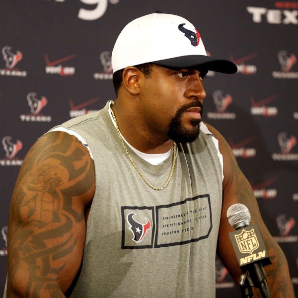 Duane Brown Officially Doesn't Show For Texans Training Camp