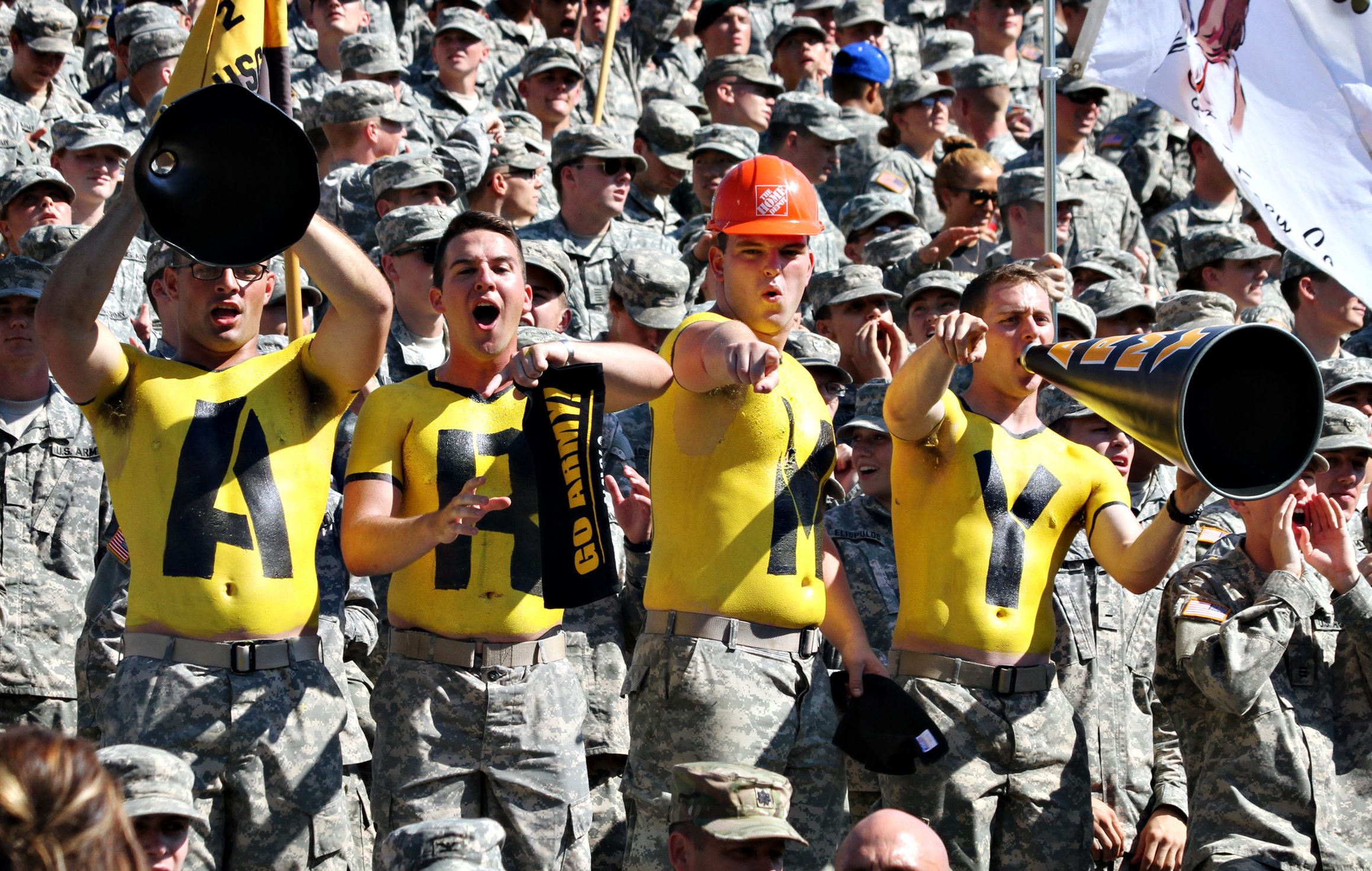 army-fans-photos-college-football-bands-and-fans-espn