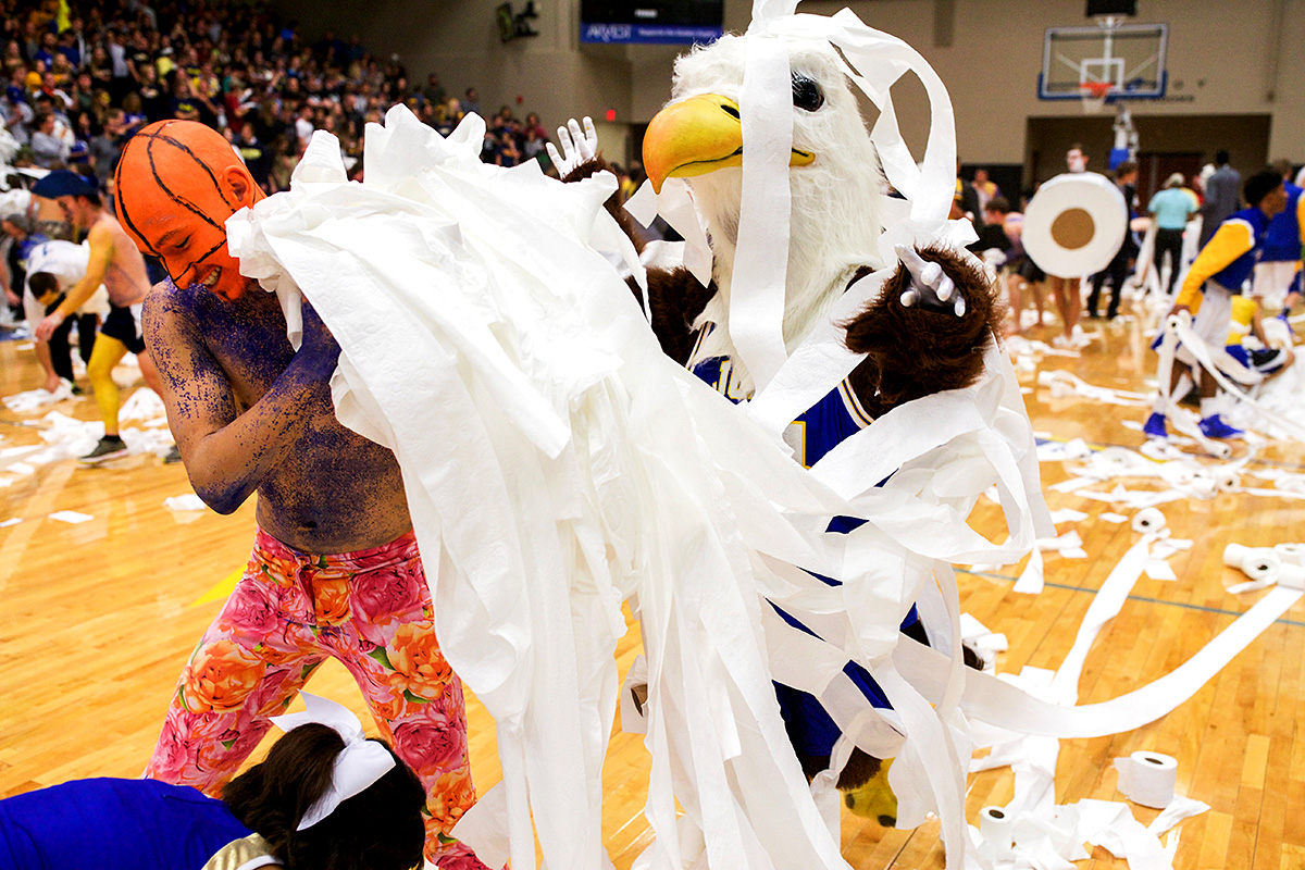 The Toilet Paper Game - John Brown University Athletics