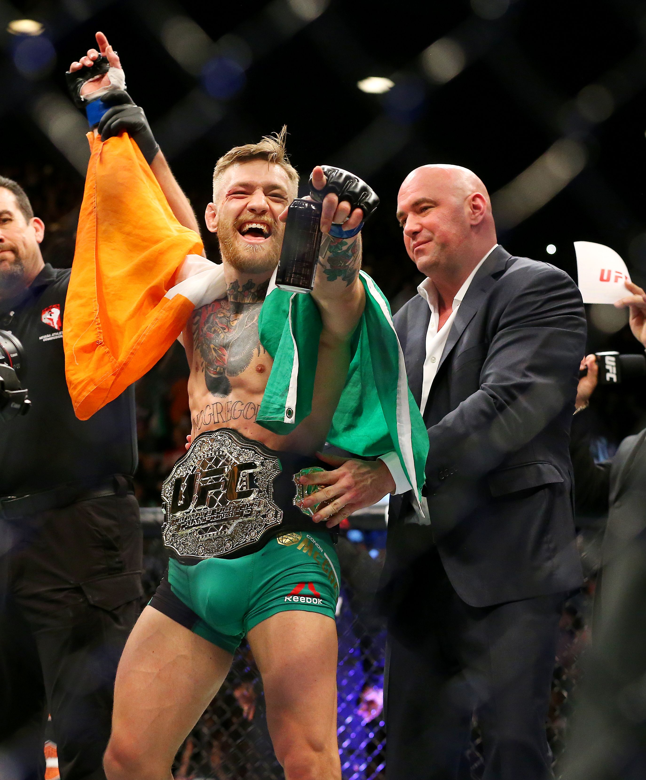 Irish Fighter Conor Mcgregor Naked And Dick Pop Out Famousmales