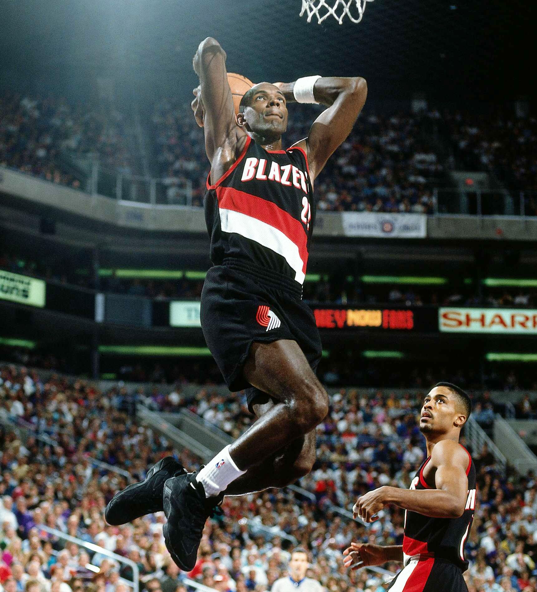 clyde drexler mcfarlane