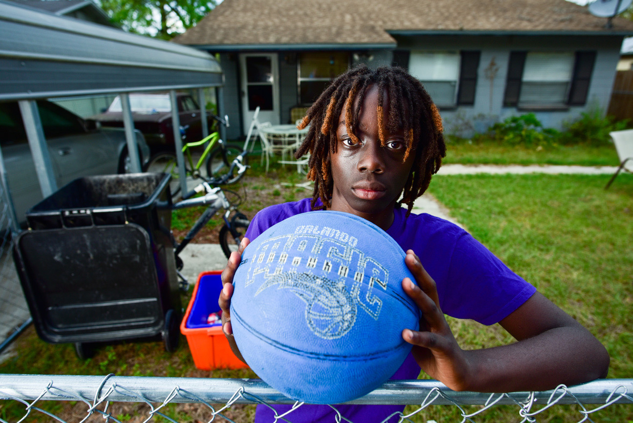 Police respond to noise complaint, end up playing basketball with