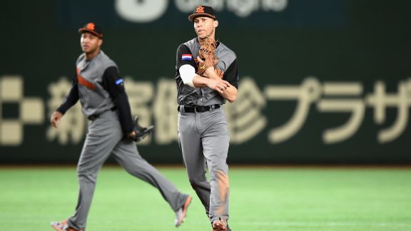 Andrelton Simmons #2 of the Netherlands
