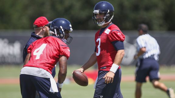 Tom Savage