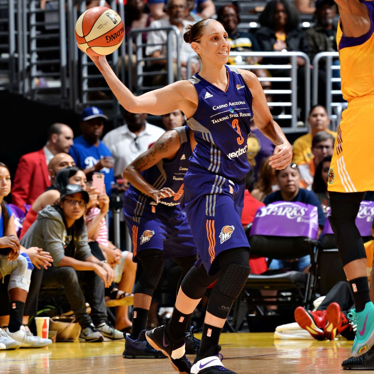 sportsnation-rank-em-the-best-women-s-basketball-players-of-all