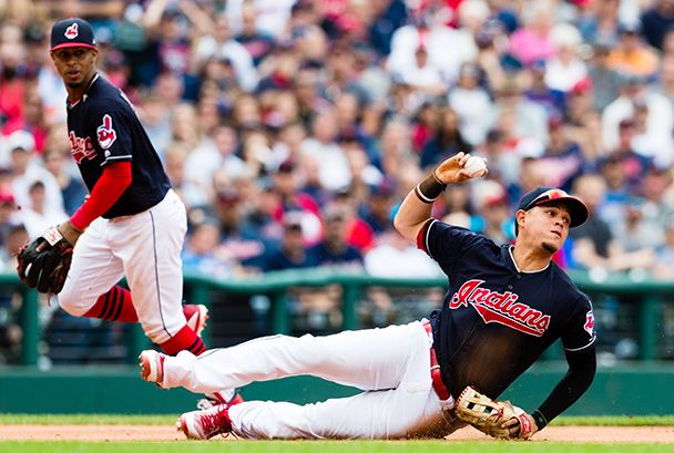 Indians' Francisco Lindor: new hair color, old pain from playoff loss
