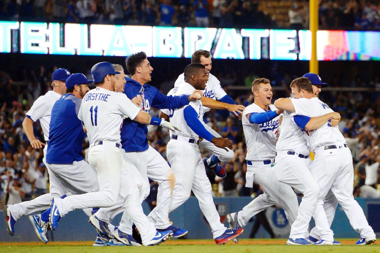 Three in a row? With pair of World Series rings, Joc Pederson joins Giants