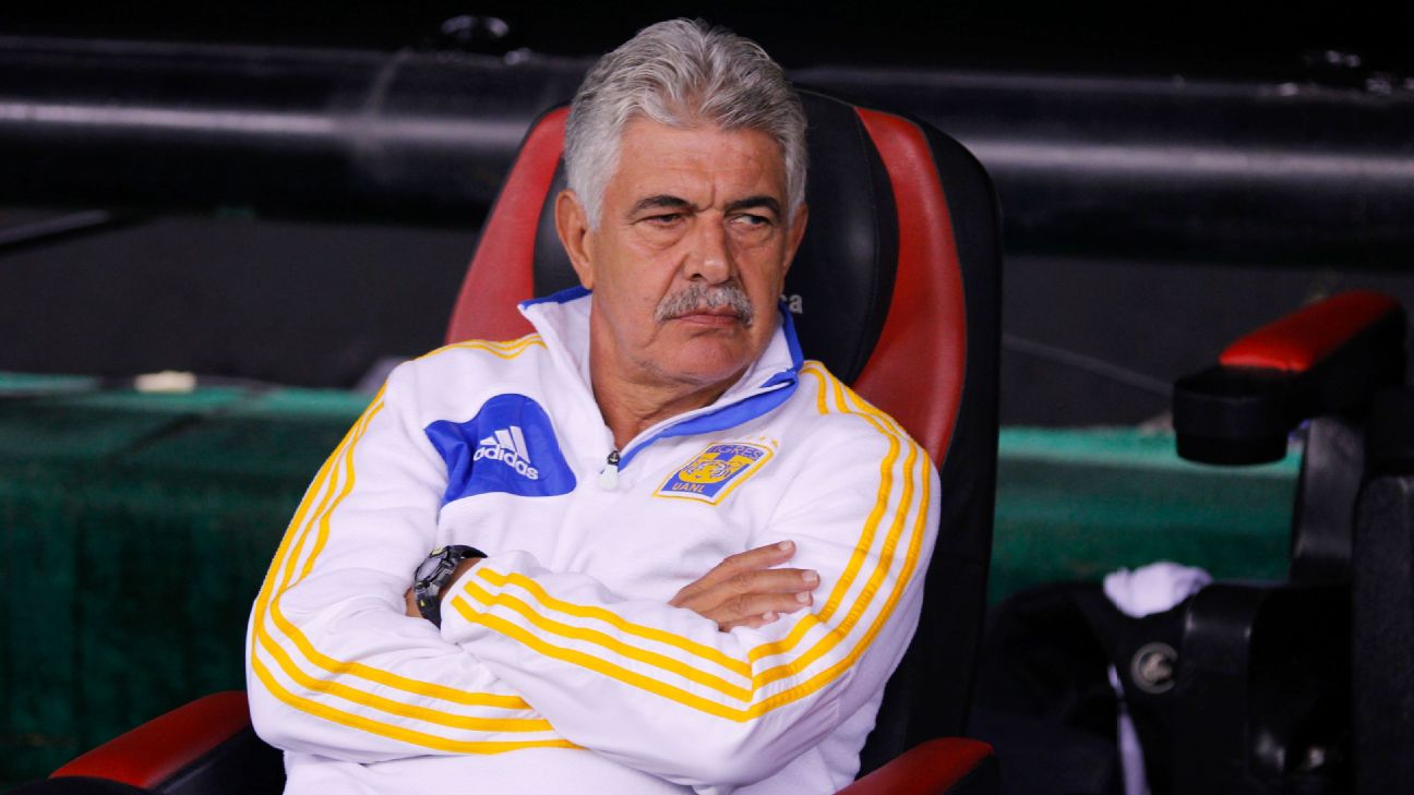 Ricardo Ferreti banca de Tigres