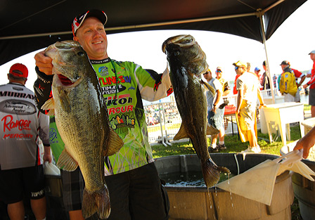 Bassmaster Elite Series Power-Pole Citrus Slam day one Brent 
chapman