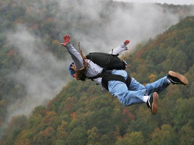 BASE jumping