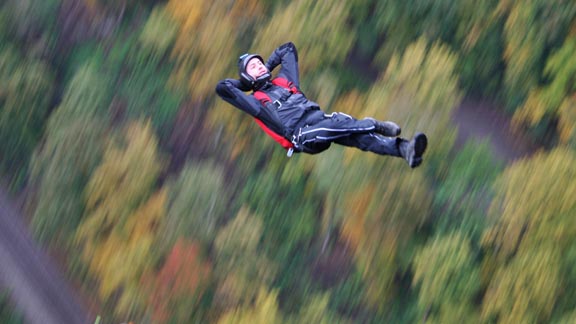 BASE jumpers