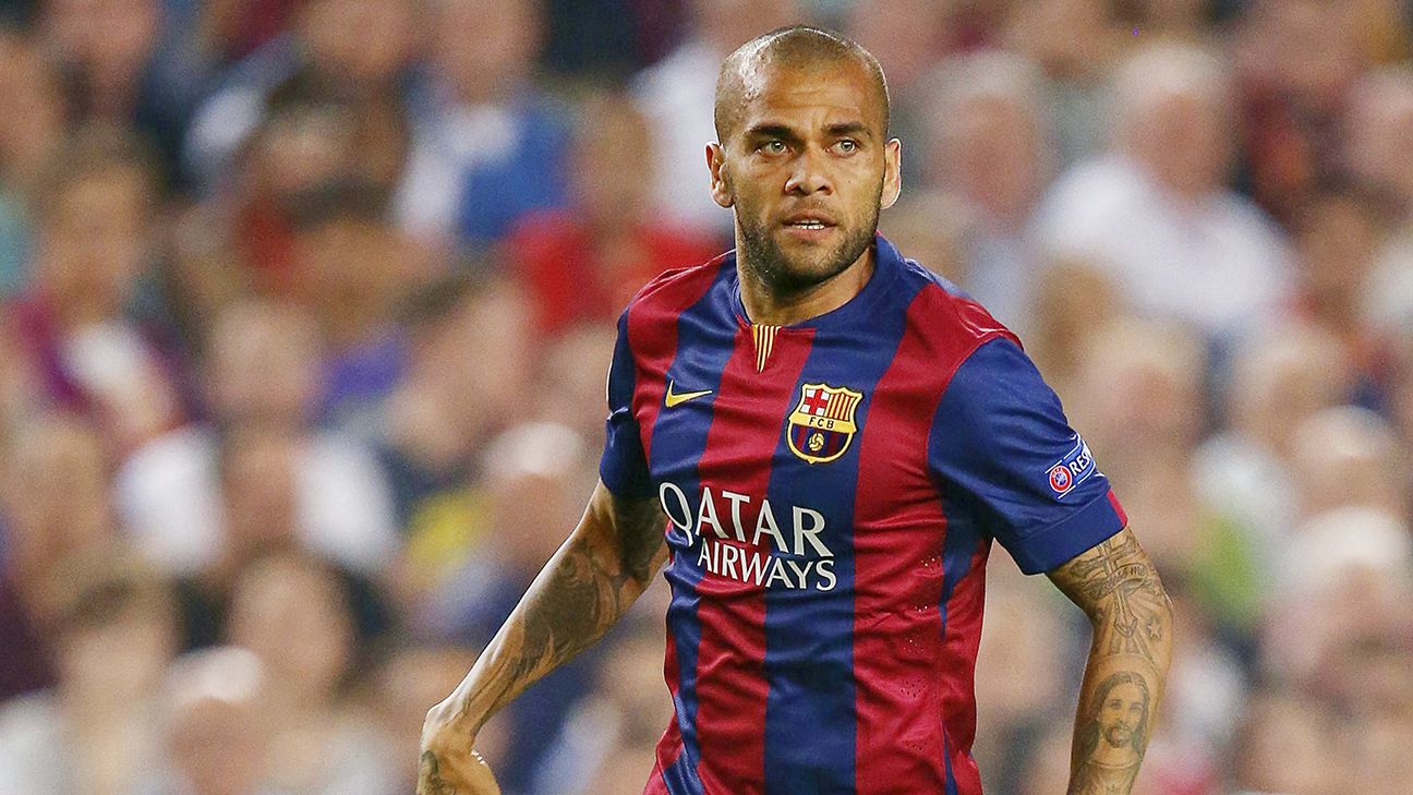 Barcelona's Dani Alves conundrum a harbinger of future right back ...