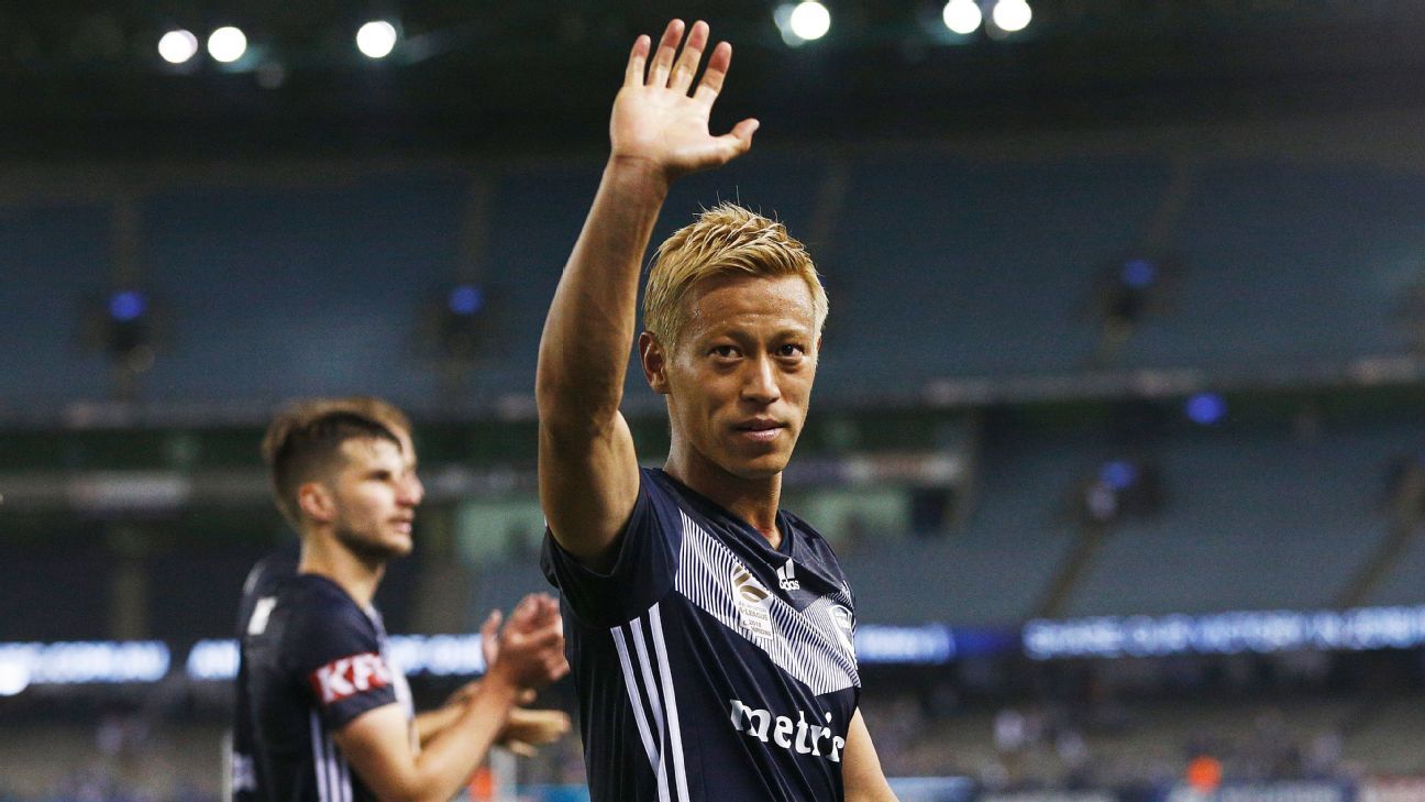 melbourne victorys keisuke honda natasha dowie win pfa player
