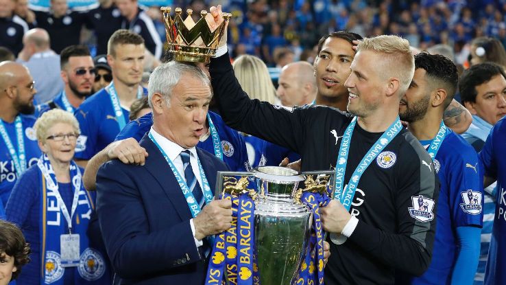 Ranieri crowned by Schmeichel 160508