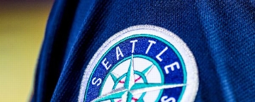Mariners fire newly hired bench coach, OC Brown