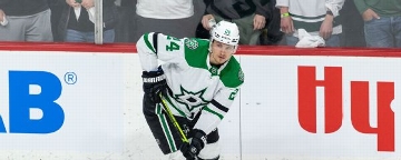 Stars winger Roope Hintz out for Game 5 against Avs