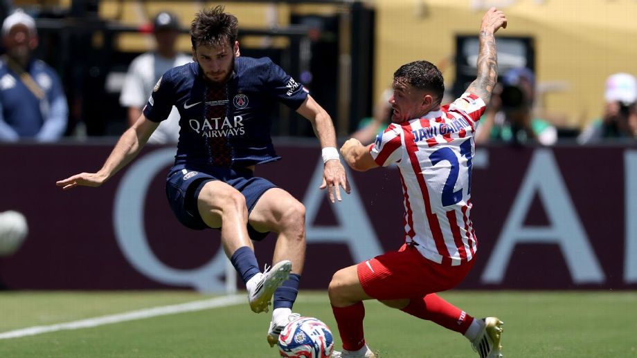 PSG goleia Atlético de Madrid com Kvaratskhelia 'garçom' e larga na frente no grupo do Botafogo no Mundial de Clubes