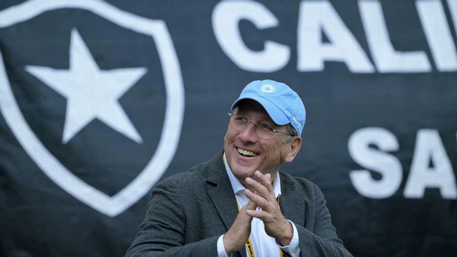 Textor 'escolhe' filho de Ancelotti em lista de técnicos para o Botafogo e abre negociações