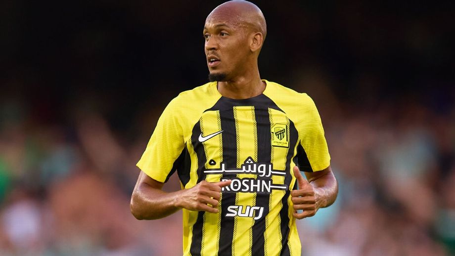 Brasil? Al Ittihad define planos para volante Fabinho