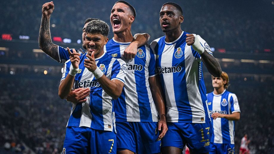 Torcedores do Porto se derretem por atacante que mal jogava no São Paulo: 'Pagou muito barato'