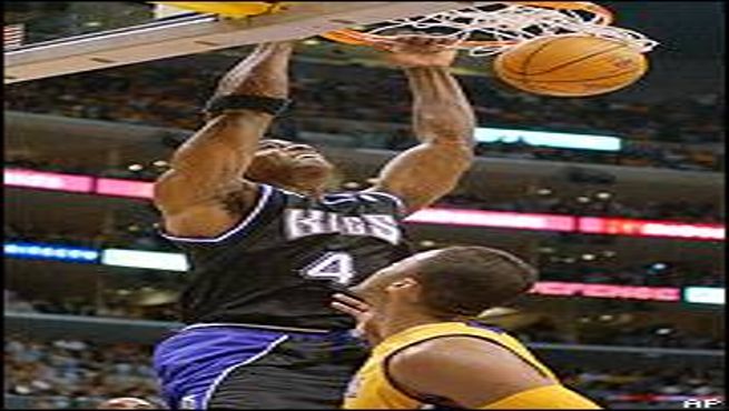 How The Refs Decided Lakers Kings 2002 WCF Game 6 
