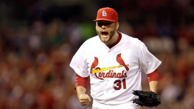 One of the key pieces to the Cardinals rotation signs a three year  extension. Club locks up Lance Lynn - Missourinet