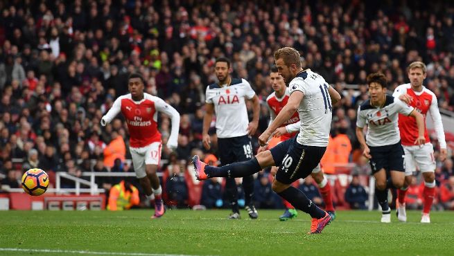 Tottenham hero slams Arsenal legend: He's a donkey - despite