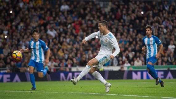 Zinedine Zidane Says Real Madrid Aren T Using Best Weapon After Malaga Win