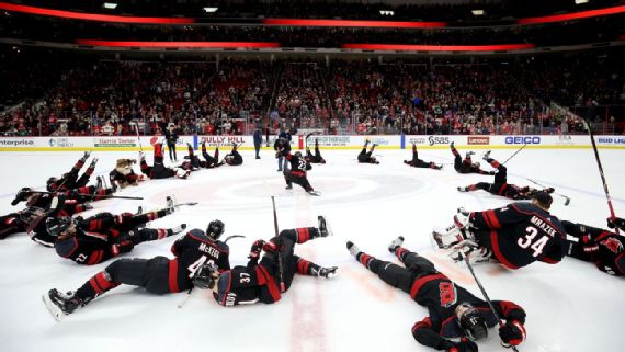 Carolina Hurricanes Fans Set Attendance Record at PNC Arena In Game 4  Against NY Islanders