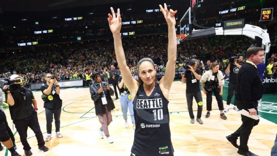 Seattle Storm guard Sue Bird drives the ball down court against