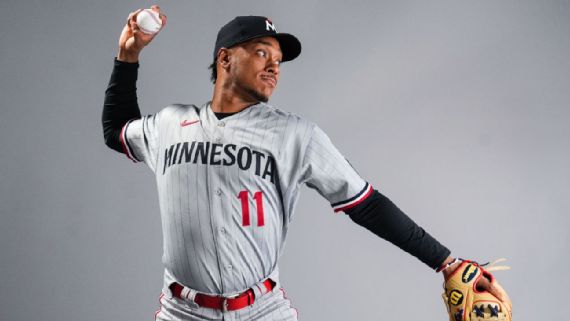 Minnesota Twins unveil new uniform designs