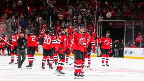 New Jersey Devils tie franchise record with 13th straight win - ESPN