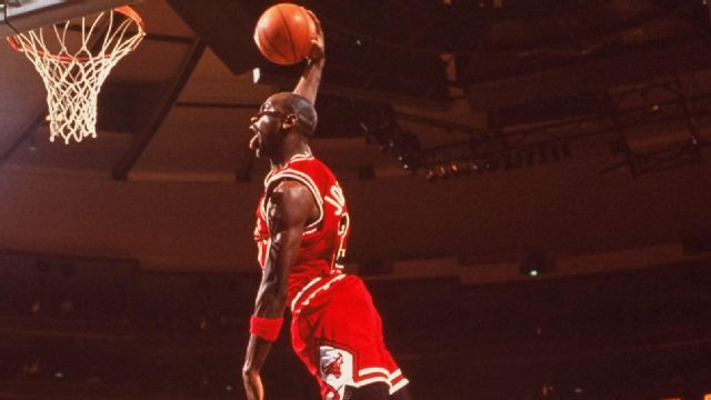 Pat Riley Made The Knicks Team Watch Michael Jordan's Dunk On